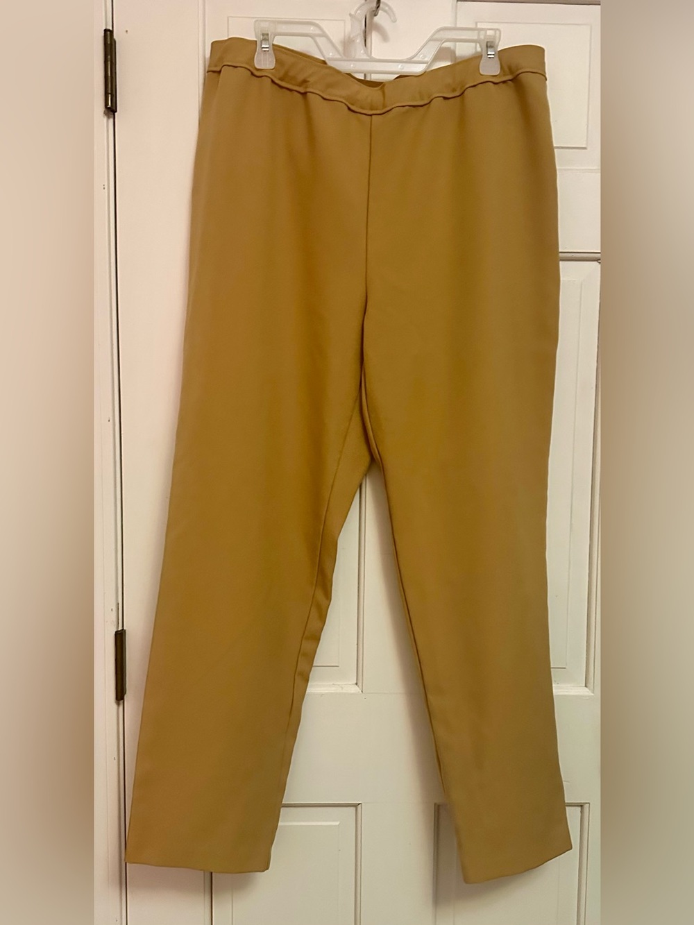 Women’s Straight Leg Dress Pants - gold
